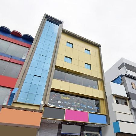 Oyo Home 78047 Alluring Stay Pimpri Pimpri-Chinchwad Kültér fotó