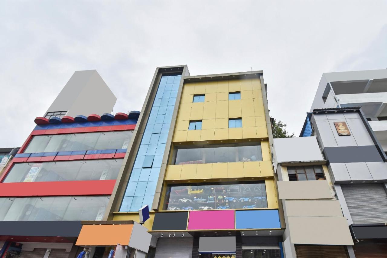 Oyo Home 78047 Alluring Stay Pimpri Pimpri-Chinchwad Kültér fotó