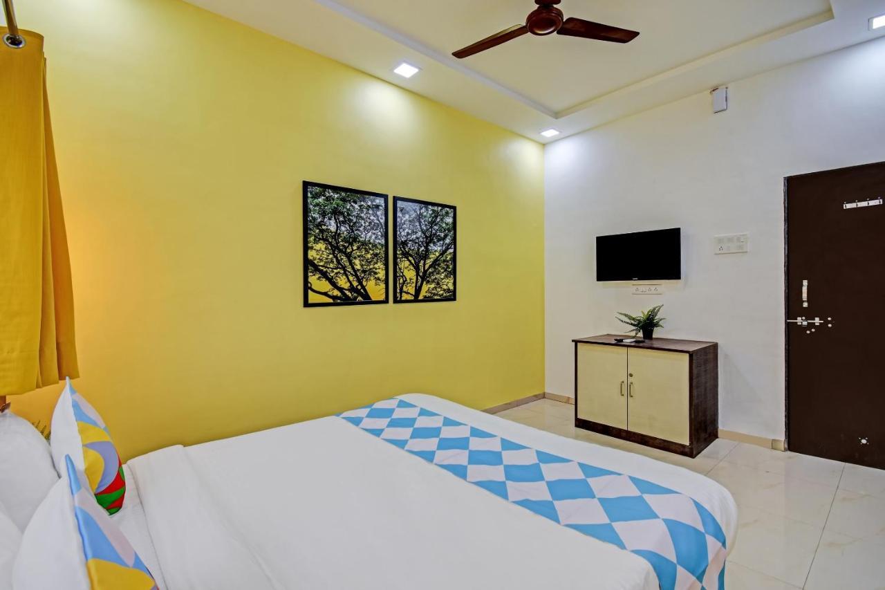 Oyo Home 78047 Alluring Stay Pimpri Pimpri-Chinchwad Kültér fotó